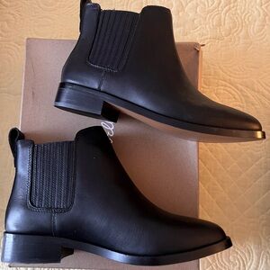 Madewell Black Leather - The Ainsley Chelsea Boots - Size 7